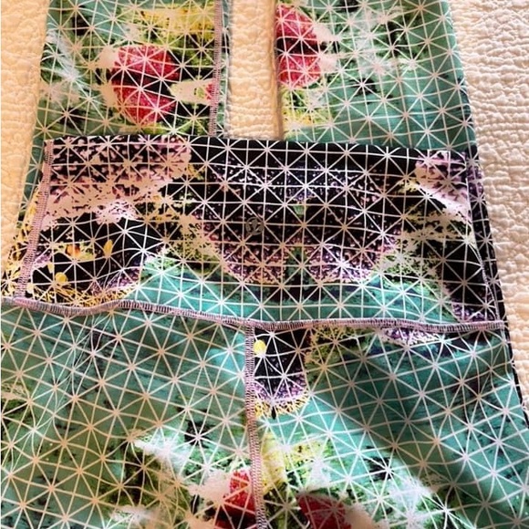 Lululemon leggings - Picture 2 of 2